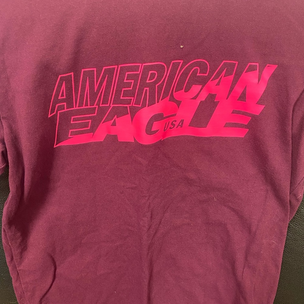 American Eagle Tshirt standard fit in x small